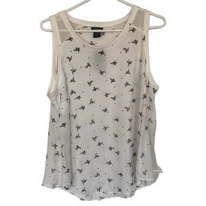 NWT Torrid Sleeveless Blouse White with Bees Size 00
